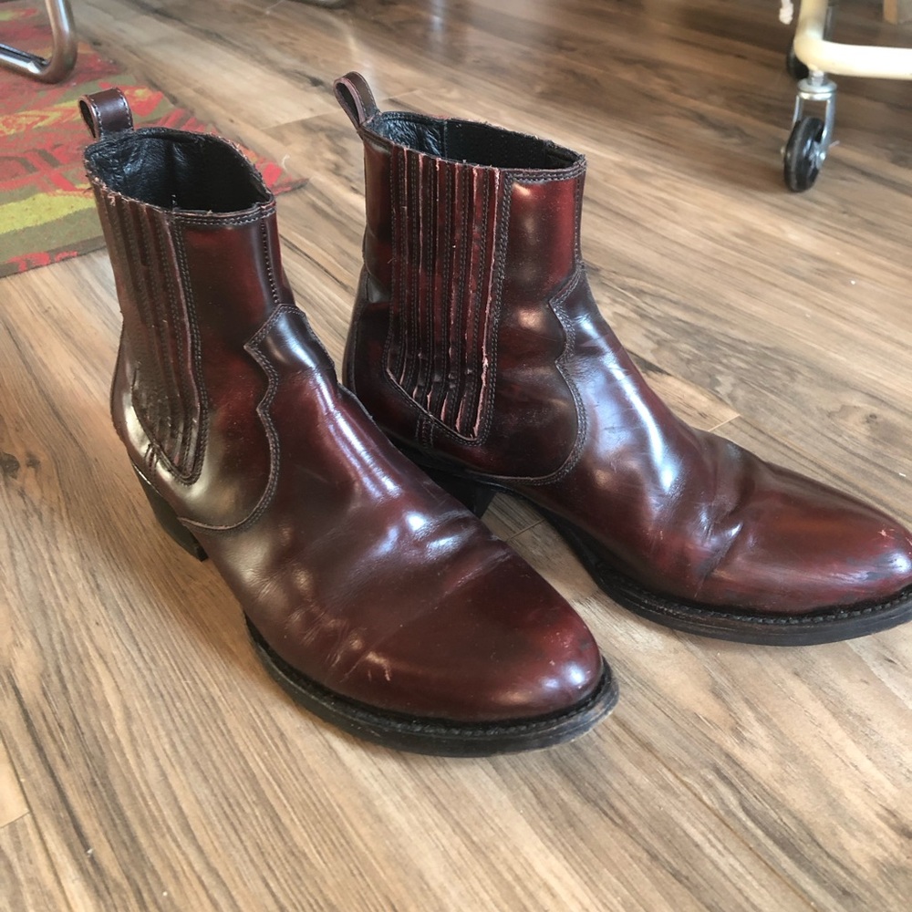 Frye Chelsea Boots - Oxblood Size 9